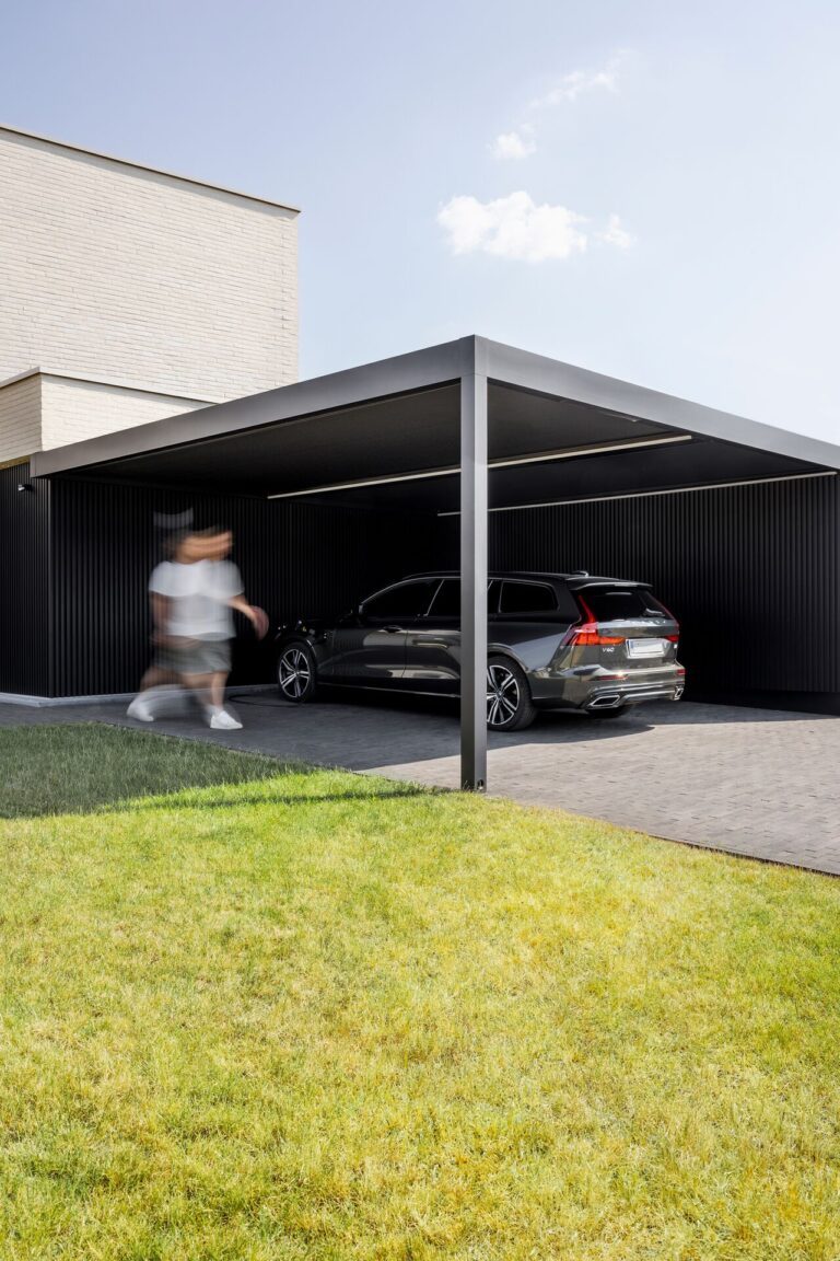 Laat Uw Leven Verrijken Met Een Luxe Carport Van Van Ee